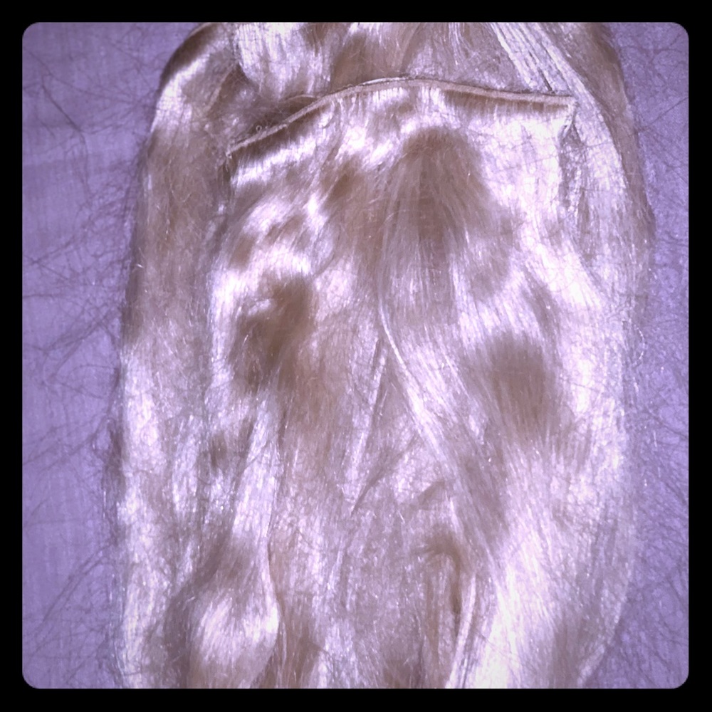 Bellami hair Extensions Ash Blonde.